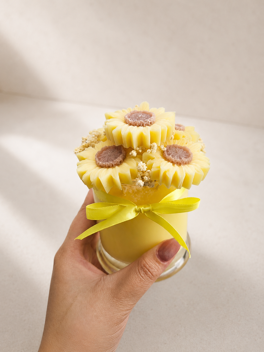 Sunflower Bouquet Candle- 7oz